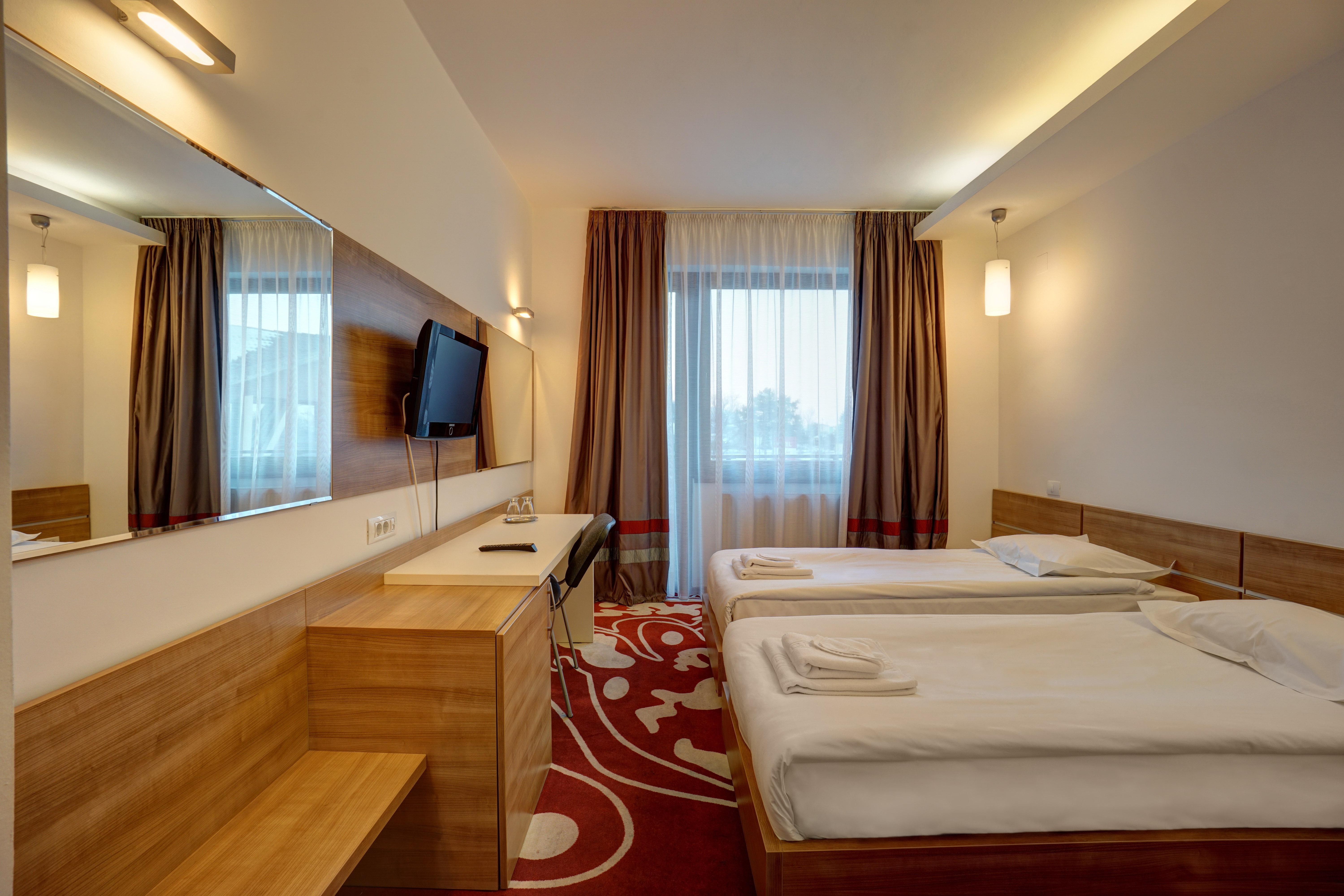 Hotel Ave Lux 萨彻勒 外观 照片