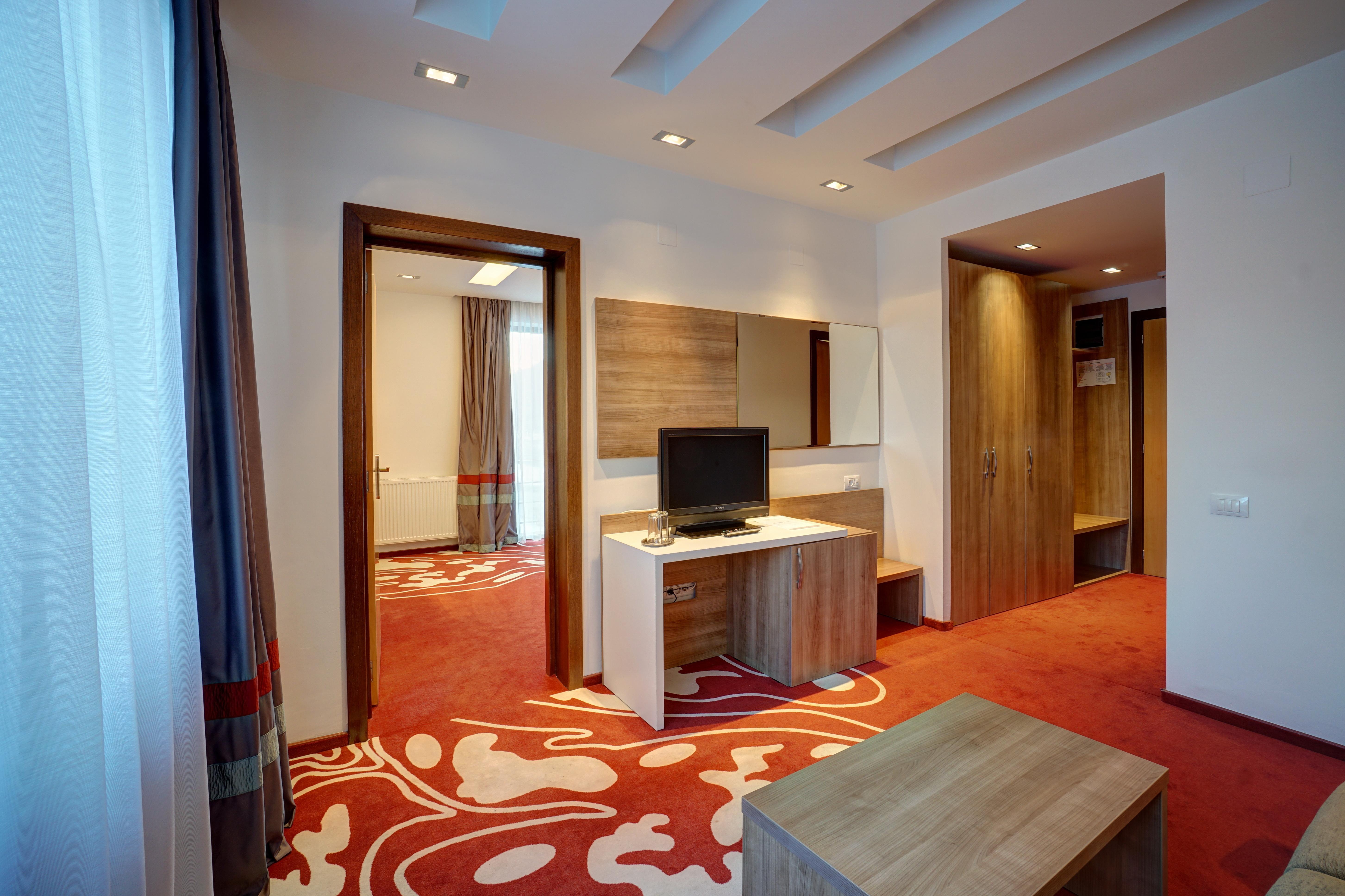 Hotel Ave Lux 萨彻勒 外观 照片