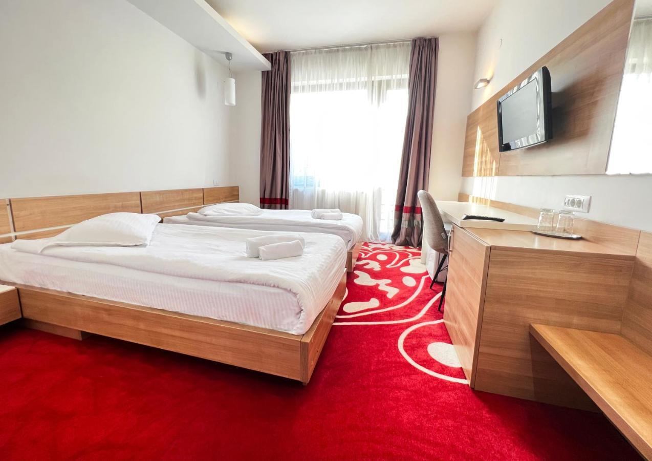 Hotel Ave Lux 萨彻勒 外观 照片